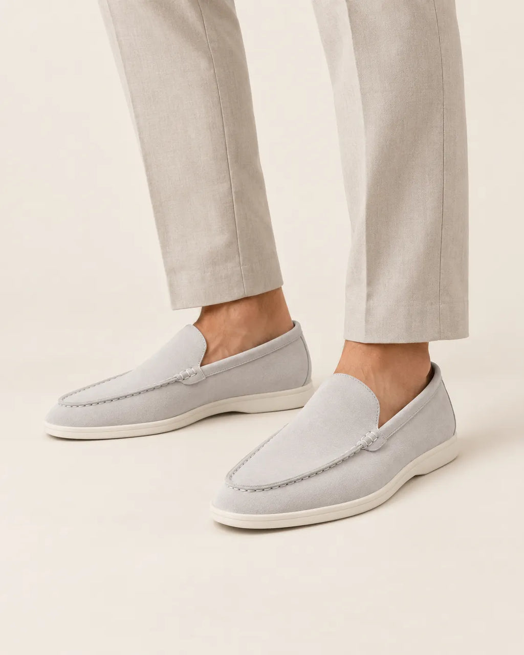 Gris claro | Mocasines slip-on efecto ante – puestos