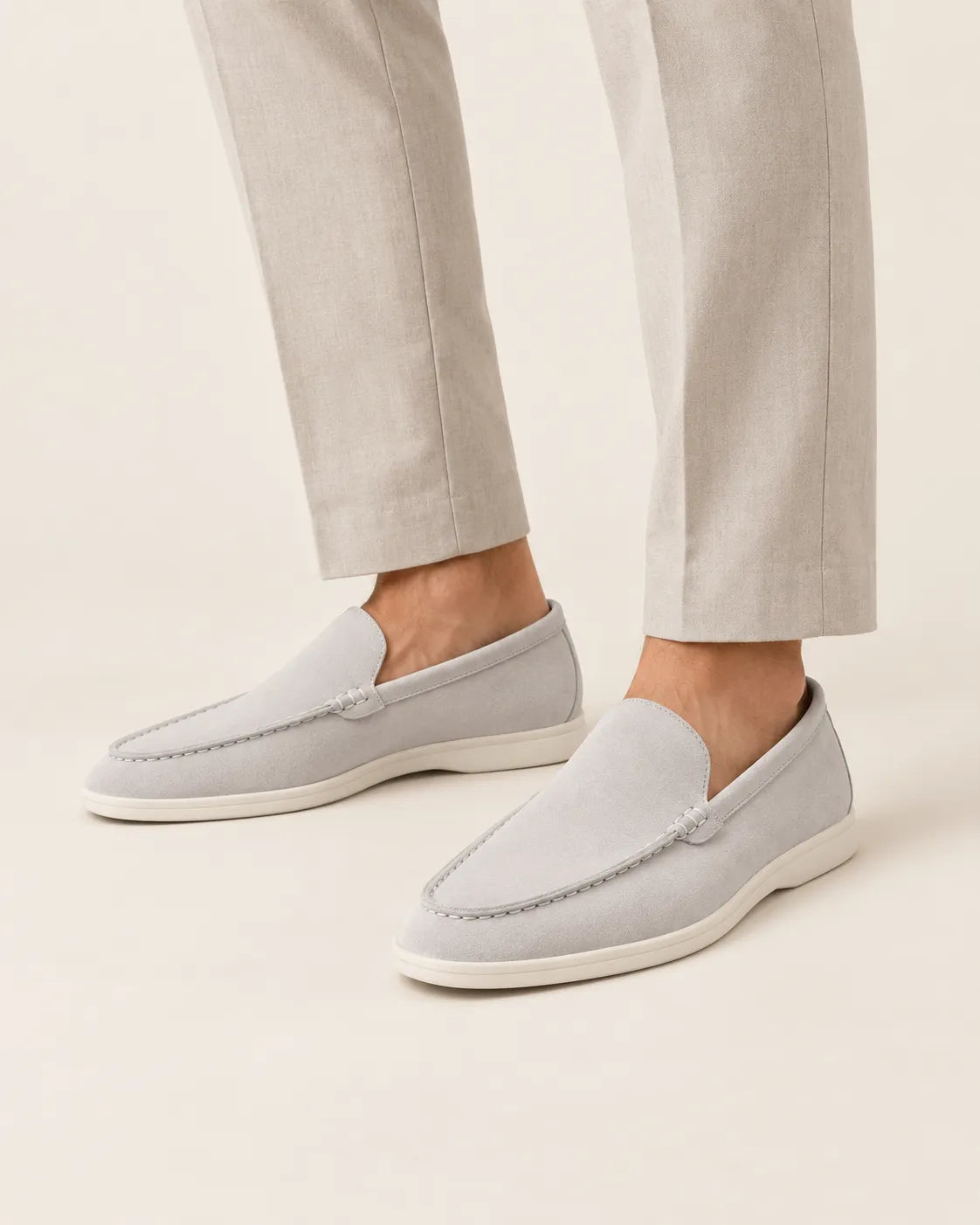 Gris claro | Mocasines slip-on efecto ante – puestos