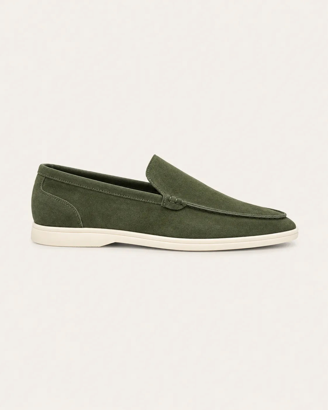 Verde oliva | Mocasines slip-on efecto ante – vista lateral