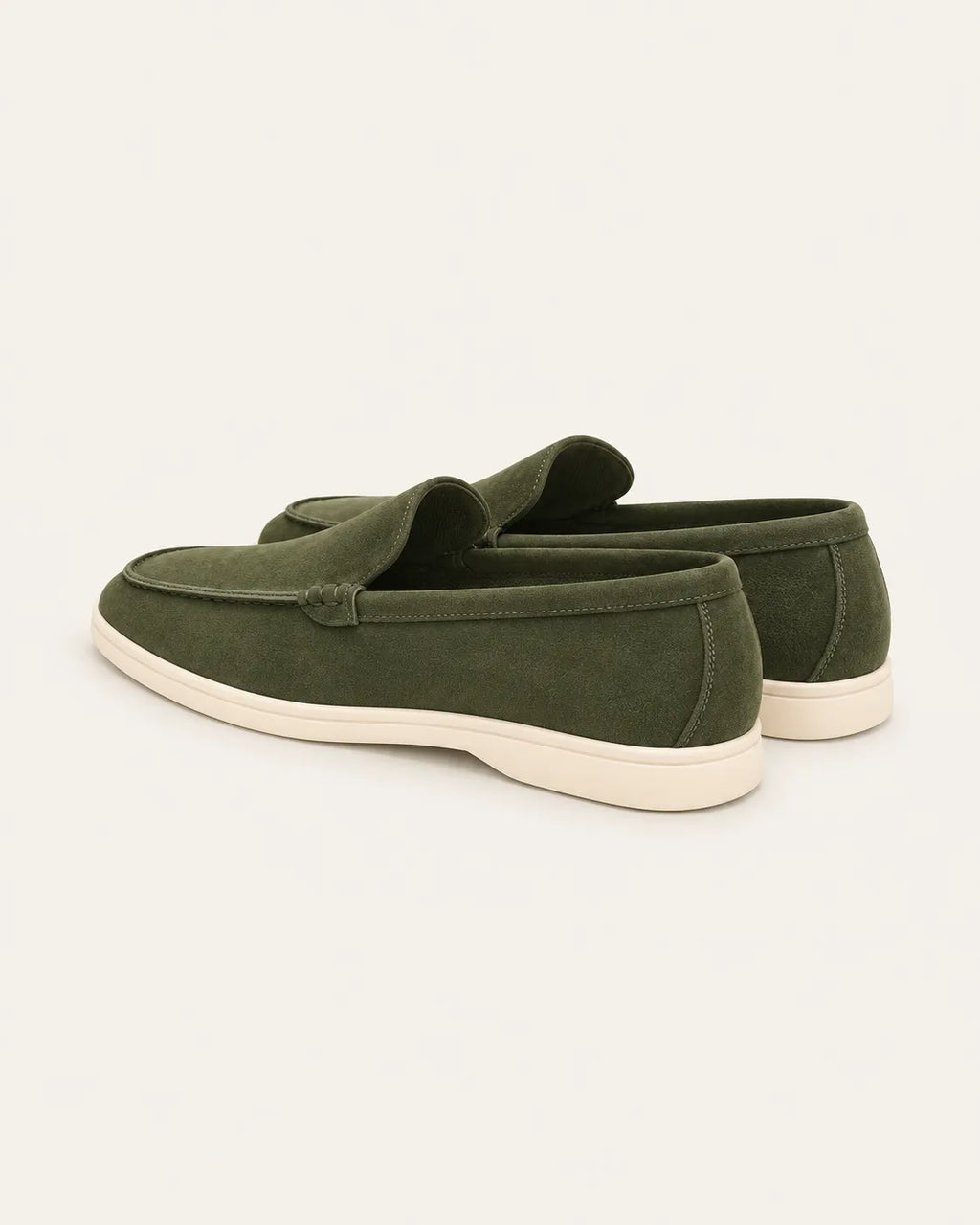 Verde oliva | Mocasines slip-on efecto ante – vista trasera