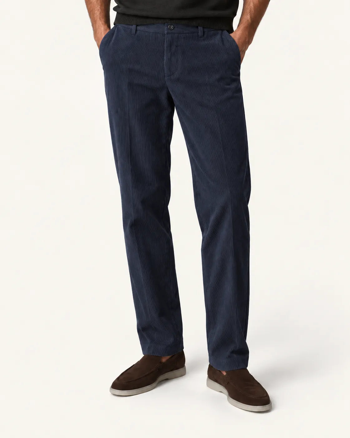 Azul marino | Pantalón de pana de corte clásico – vista delantera