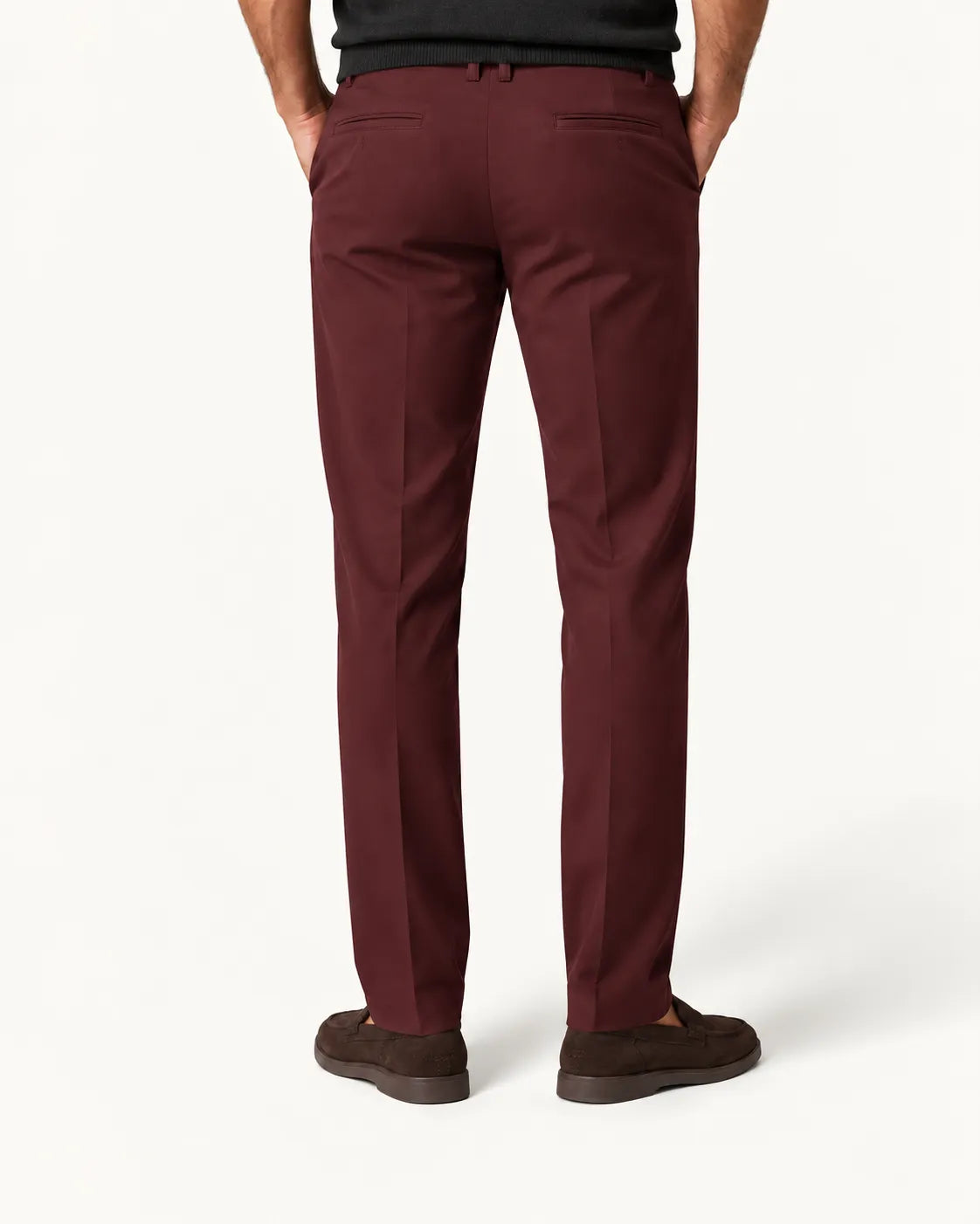 Burdeos | Pantalón de vestir elástico de corte recto – vista trasera