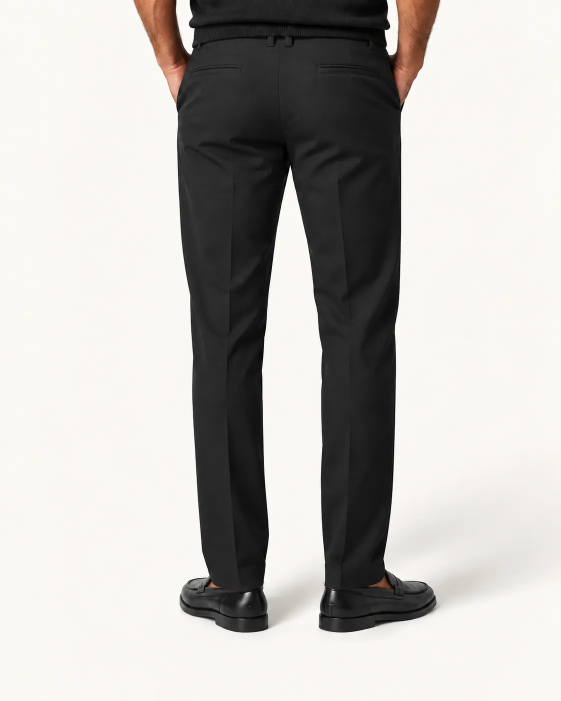 Negro | Pantalón de vestir elástico de corte recto – vista trasera