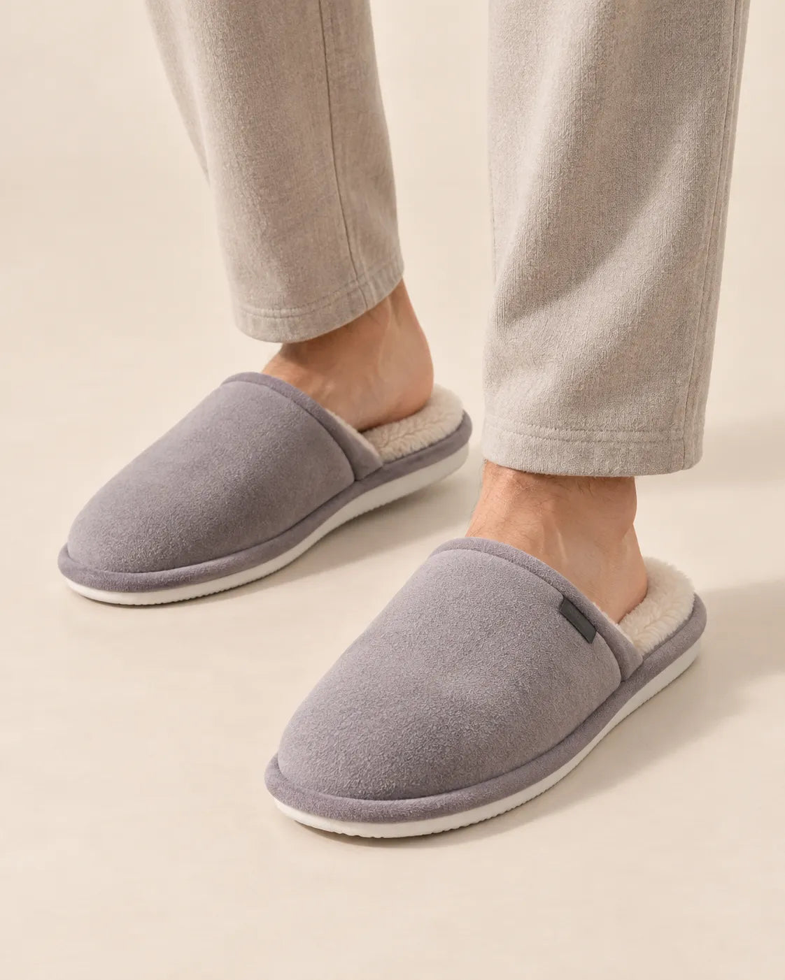Gris | Zapatillas de casa efecto ante – puestas